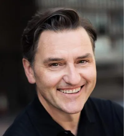 Lee Ross