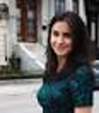 Merve Emre